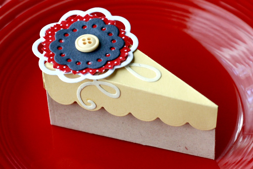 Favor Boxes with Lifestyle Crafts